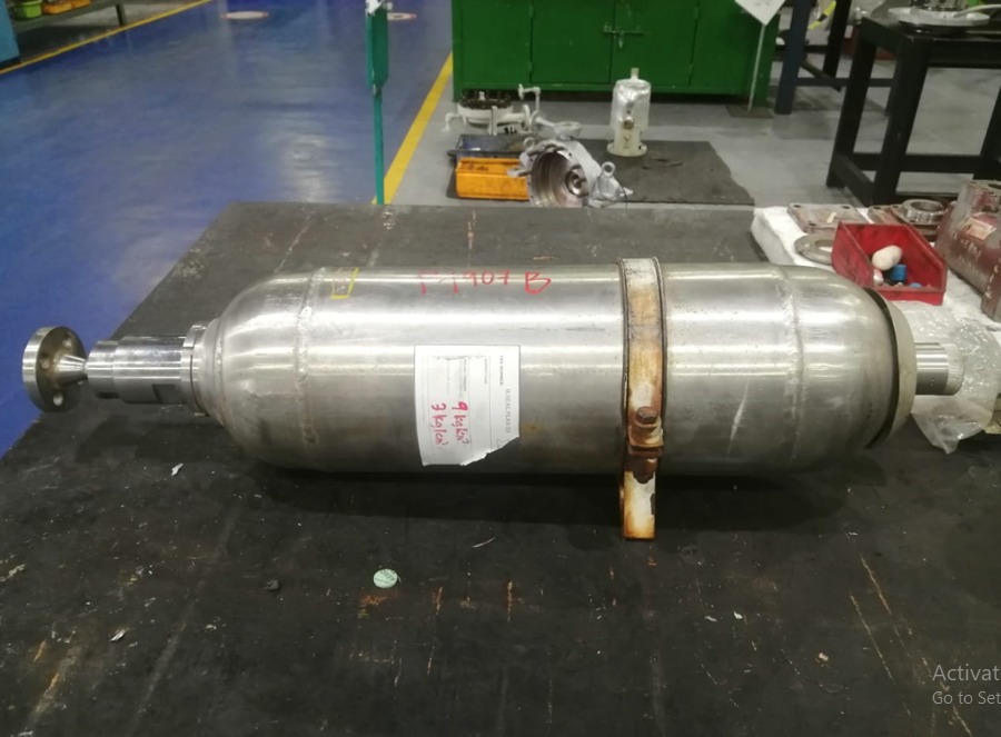 Oil and Gas Accumulator-Feed Booster Pump
